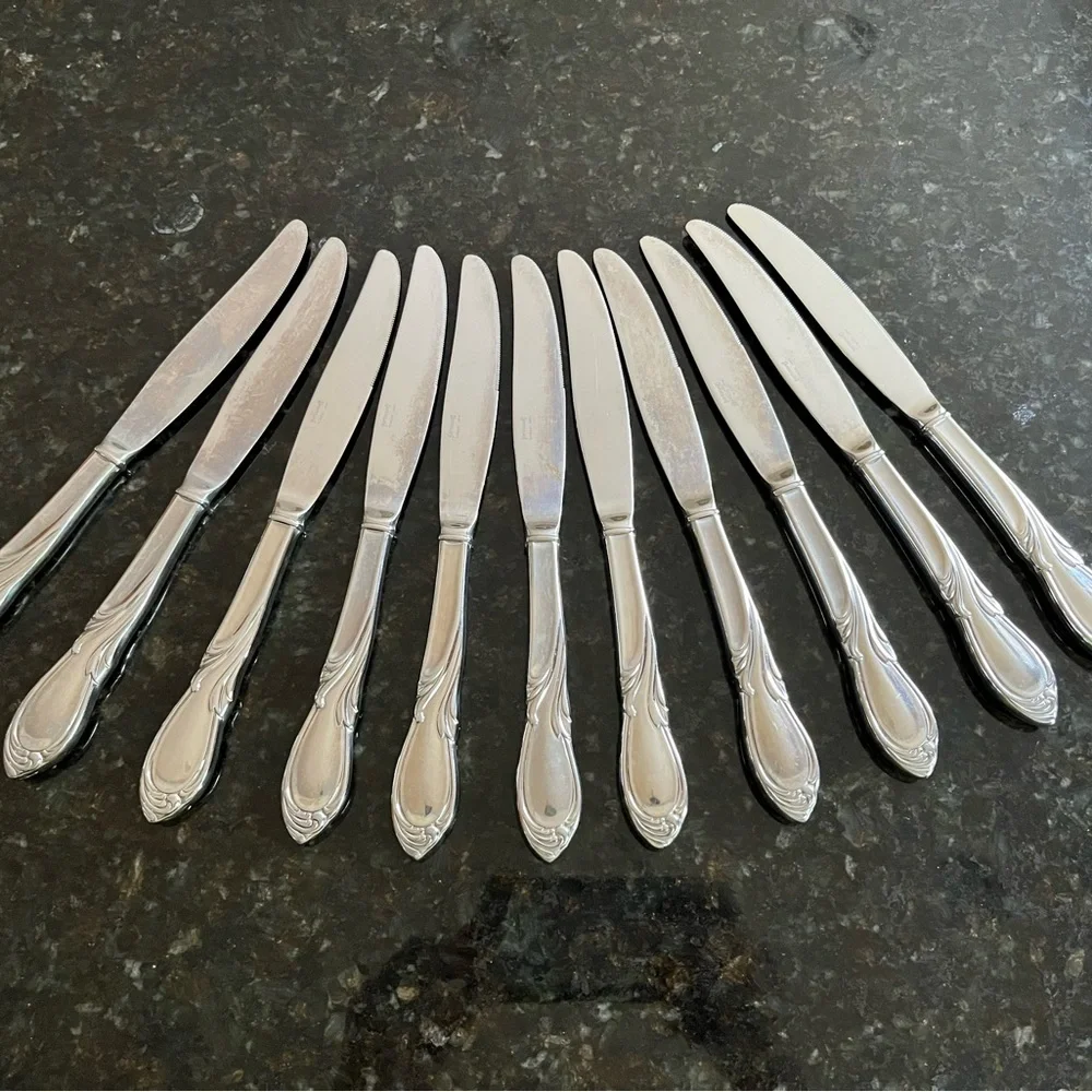 🍴 Fortunoff stainless steel knives/ flatware 🔪